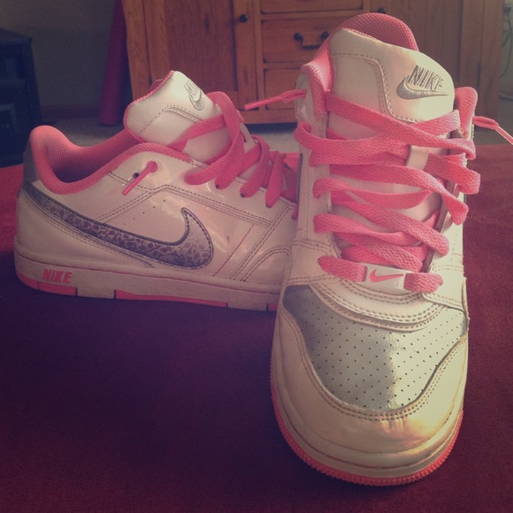 ❌SOLD❌ Hot Pink and Silver Nikes 💕