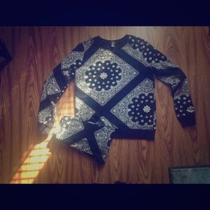 black bandana sweatshirt & legging set