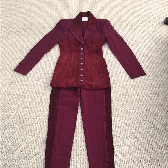 Cache 2Piece Sold - Picture 3 of 3