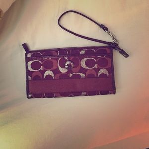 Coach wallet// hand bag