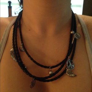 FAUX LEATHER NECKLACE WITH CHARMS