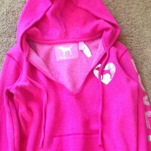 👉$λŁE👈💣Victoria's Secret Pink Pullover 💣NWT!!