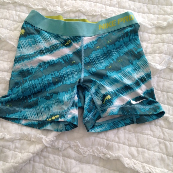 Nike pros