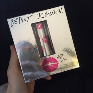 Brand new Betsy Johnson perfume travel set
