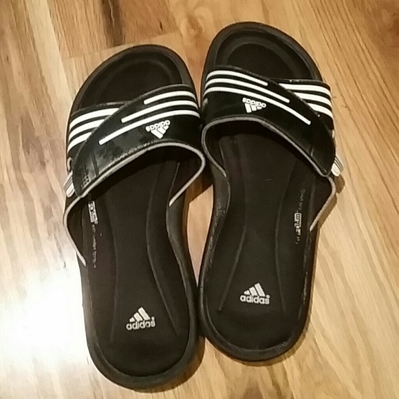 Adidas memory foam sandals