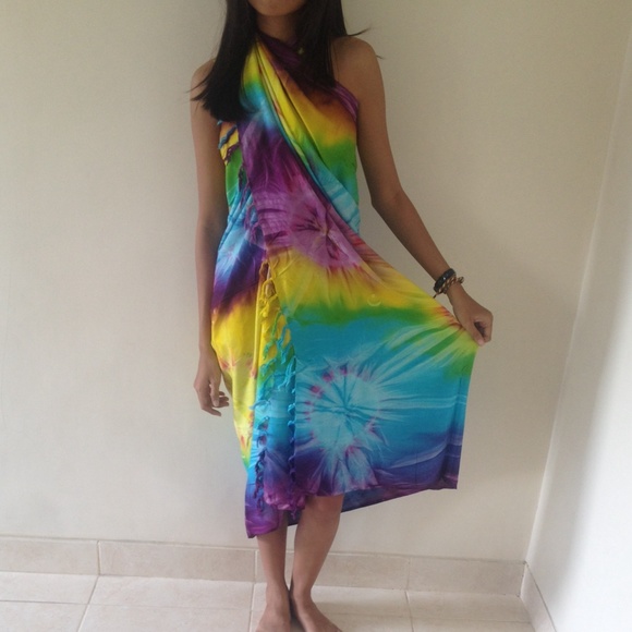 HOLD! Gorgeous galaxy multicolor summer sarong - Picture 2 of 2