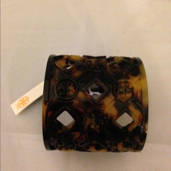 Tortoise cuff bracelet