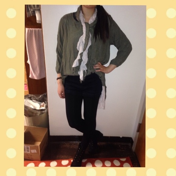 Asymmetrical Loose Green Dress - Picture 2 of 4