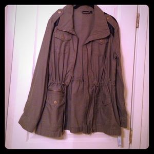 🐎🐎ON TREND🐎🐎Army Green Camo Jacket