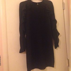 Shift dress with ruffle sleeves