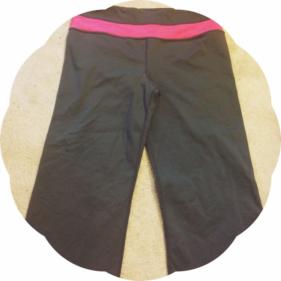 Crop workout pants!