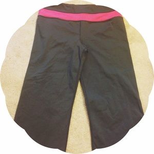 Crop workout pants!