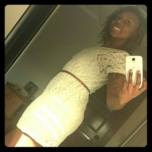 Forever 21 Wait Lace Dress