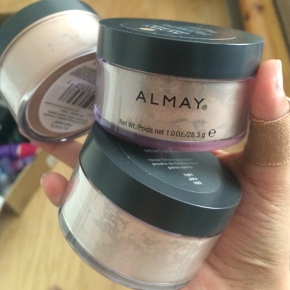 Almay smart shade loose finishing powder