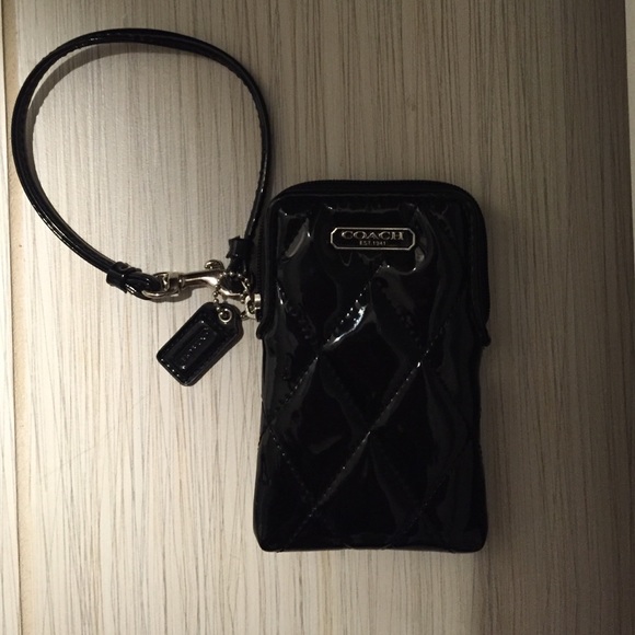 Coach iPhone 5 pouch