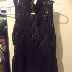 H&M lace peplum black top