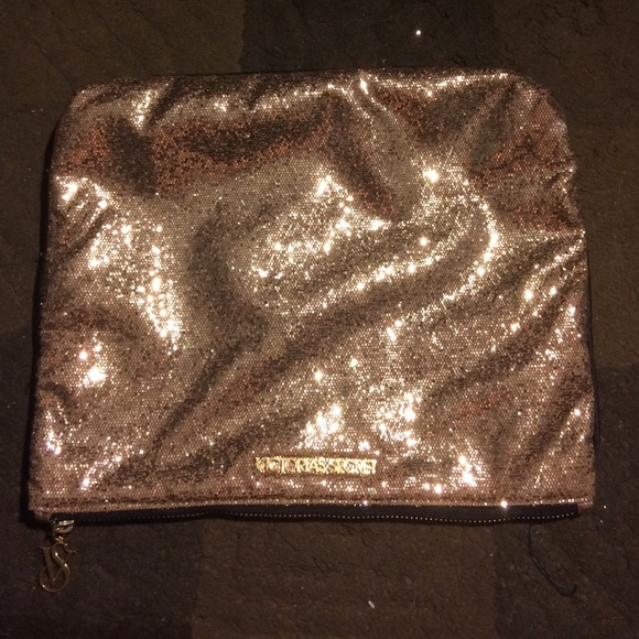Victoria Secret Clutch - Picture 1 of 4