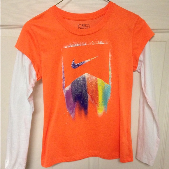 Girls Nike top