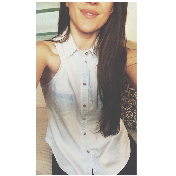 Cotton Sleeveless ButtonDown