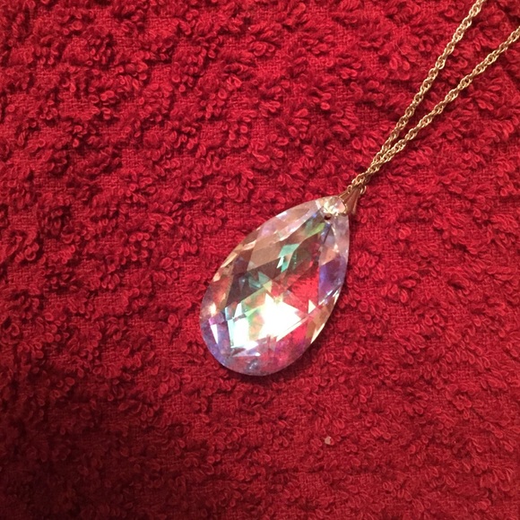 Vintage crystal necklace