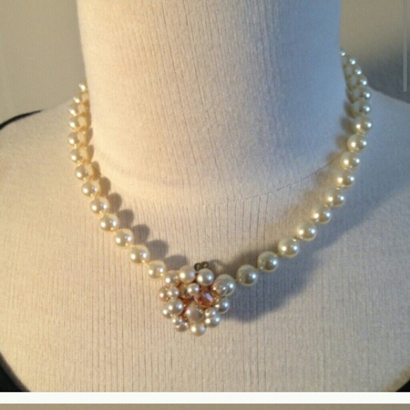 Vintage Pearl Necklace