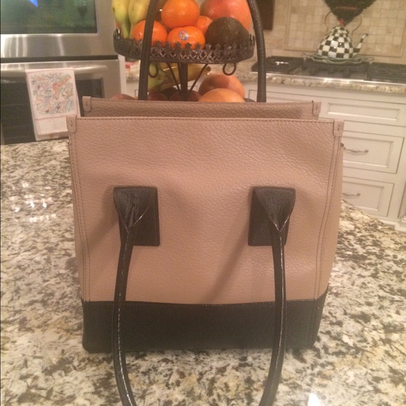 Kate Spade southport avenue bag in dune/black - Picture 2 of 4
