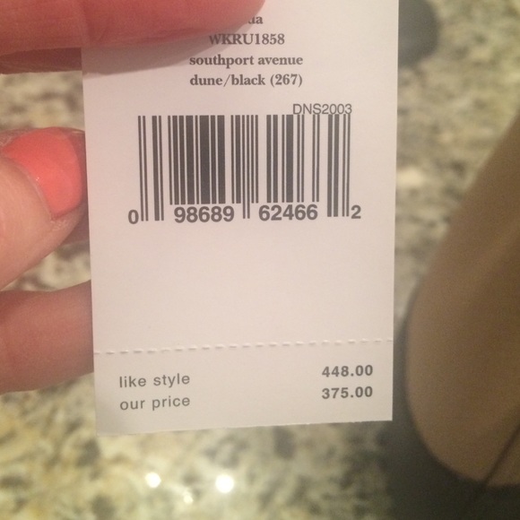 Kate Spade southport avenue bag in dune/black - Picture 4 of 4