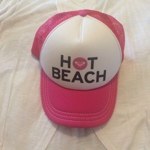 "Hot Beach" Roxy Hat