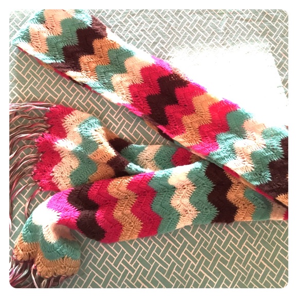 Chevron scarf