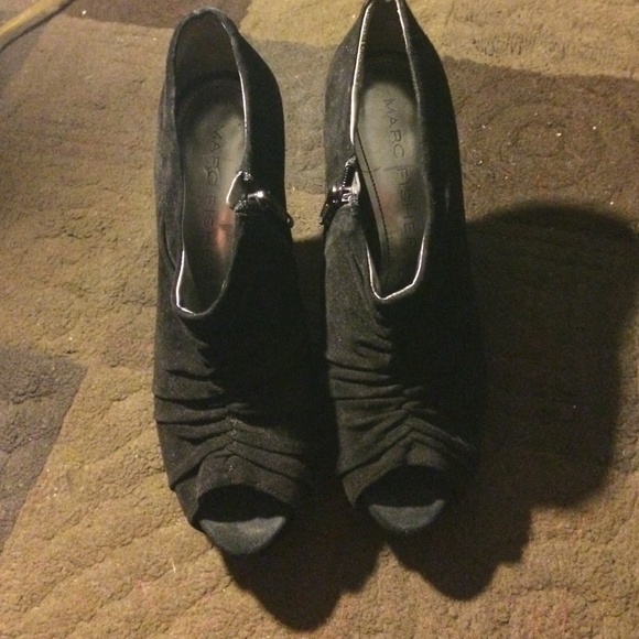 Marc Fisher heels
