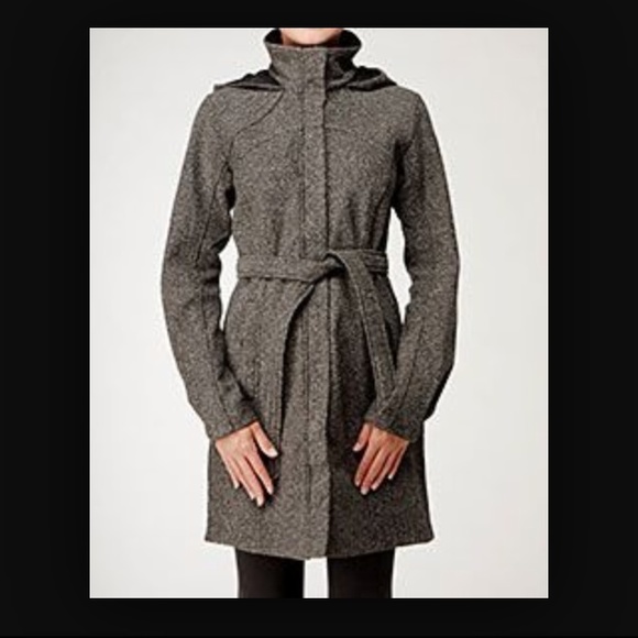 ISO lululemon après jacket