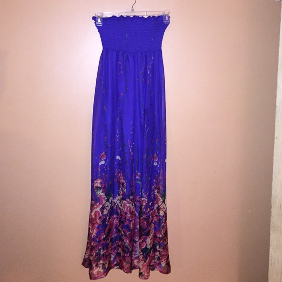 Maxi dress