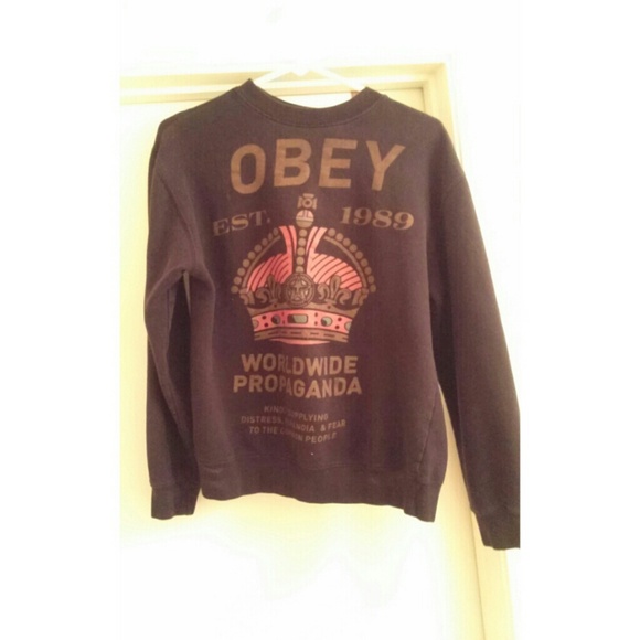 Obey crewneck