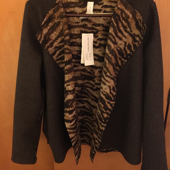NEW ☕️Reversible 🍷brown print & solid jacket 💋 - Picture 3 of 4
