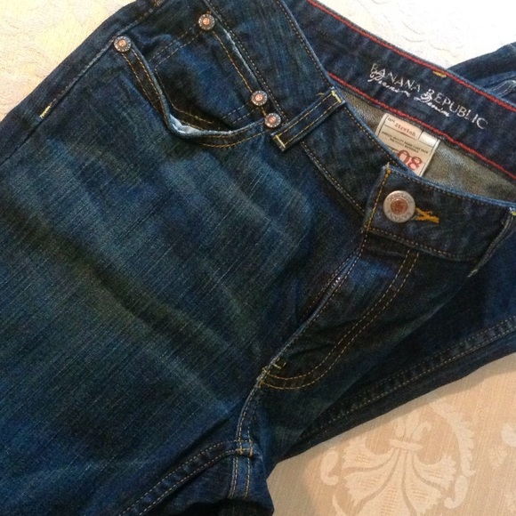 BANANA REPUBLIC BOOT CUT, Denim Jeans. Size 8