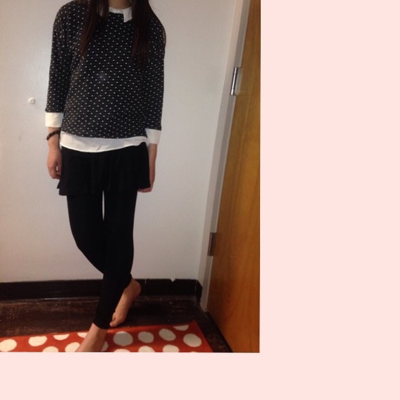 Flouncing Elastic Black Skirt Legging - Picture 2 of 4