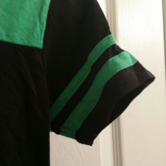 🚫SOLD🚫Dropkick Murphys vneck - Picture 3 of 3