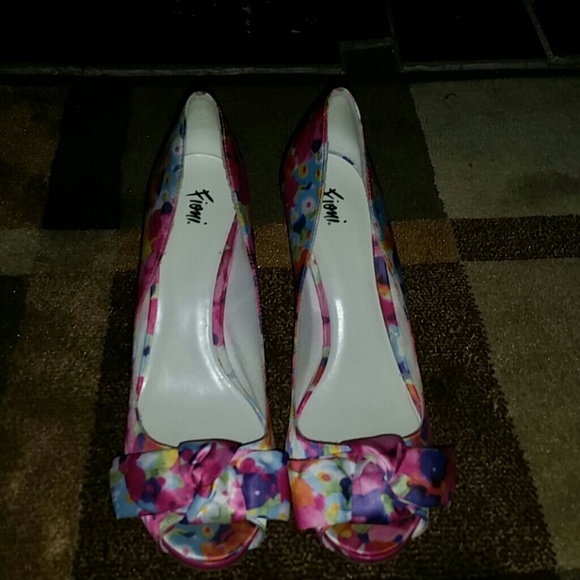 Colorful open toe heels