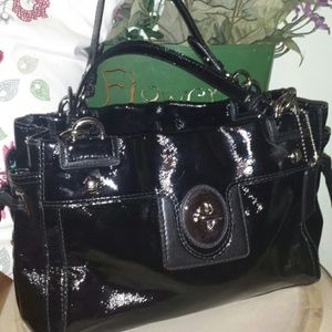 Coach Peyton carryall in black patent leather