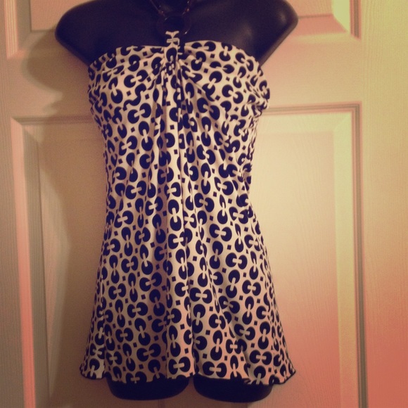 Charoltte Rousse, retro, halter top.