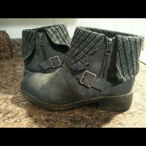 Grey Rocketdog Tavi boots