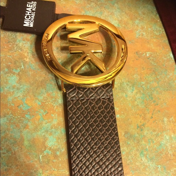 Michael Kors 30" belt