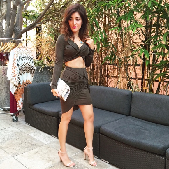 Two Piece Olive Set - Picture 2 of 2