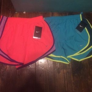 NWT Nike tempo shorts