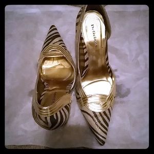 Pointy Toe Zebra Pumps