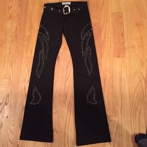 Stretchy pants size M