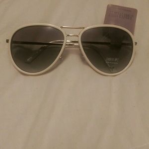White Rim Jennifer Lopez Sunglasses