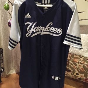 Original Adidas Yankees shirt