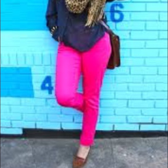 (2 for $25 items) 🌟Hot Pink Jeans🌟 - Picture 1 of 3