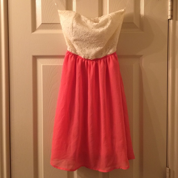 Strapless Chiffon Dress